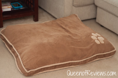 Aspen Pet Shearling Gusseted Pillow Bed from Petmate