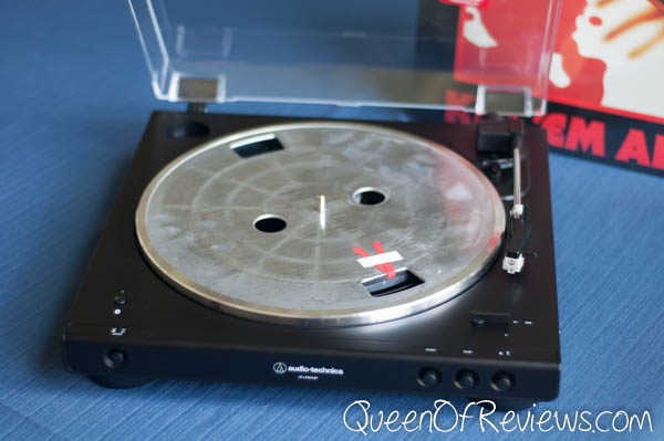 fully-automatic-wireless-belt-drive-turntable-AT-LP60XBT